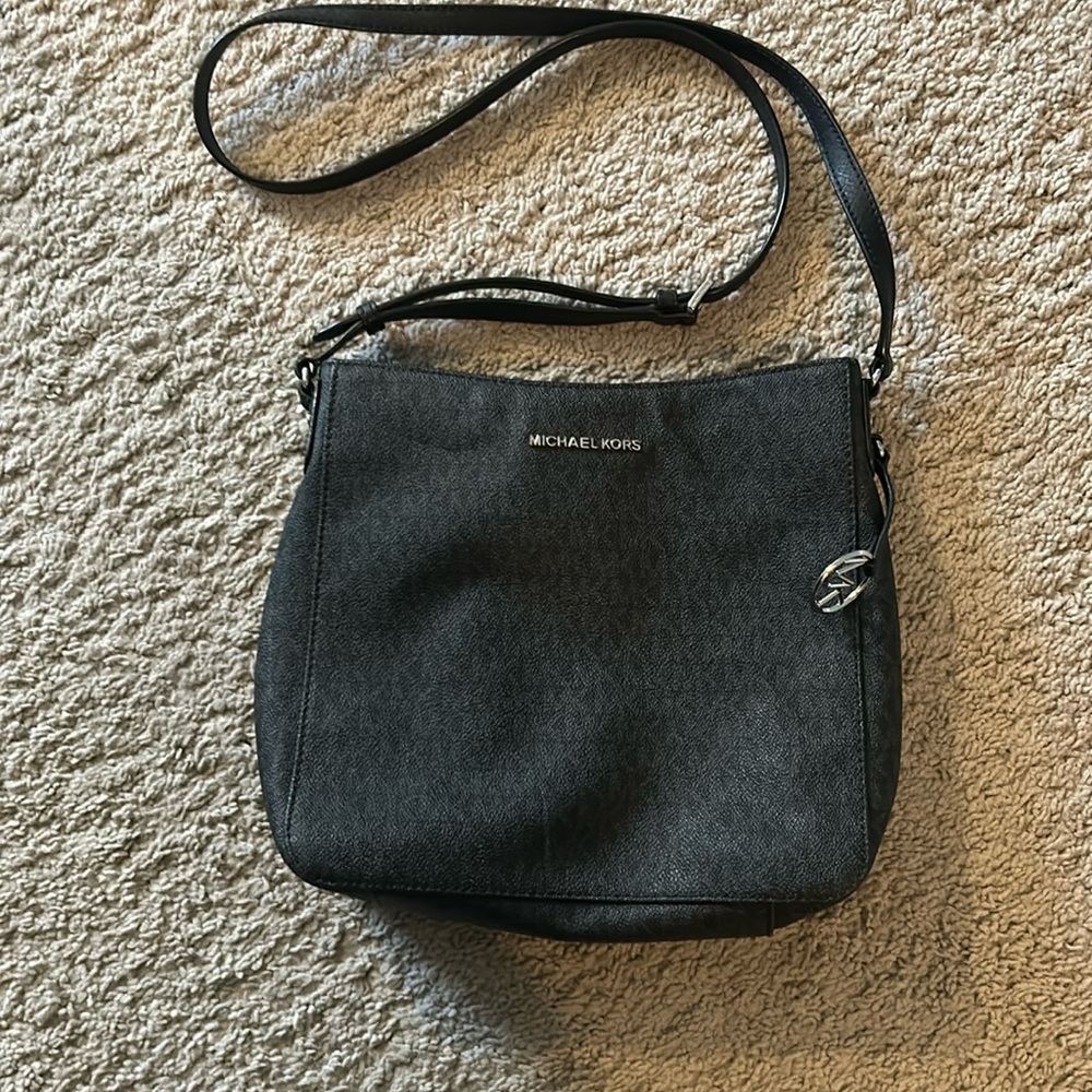 Michael Kors Purse - Black - Excellent condition